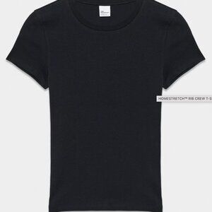 Aritzia Black Fitted Short Sleeve T-Shirt